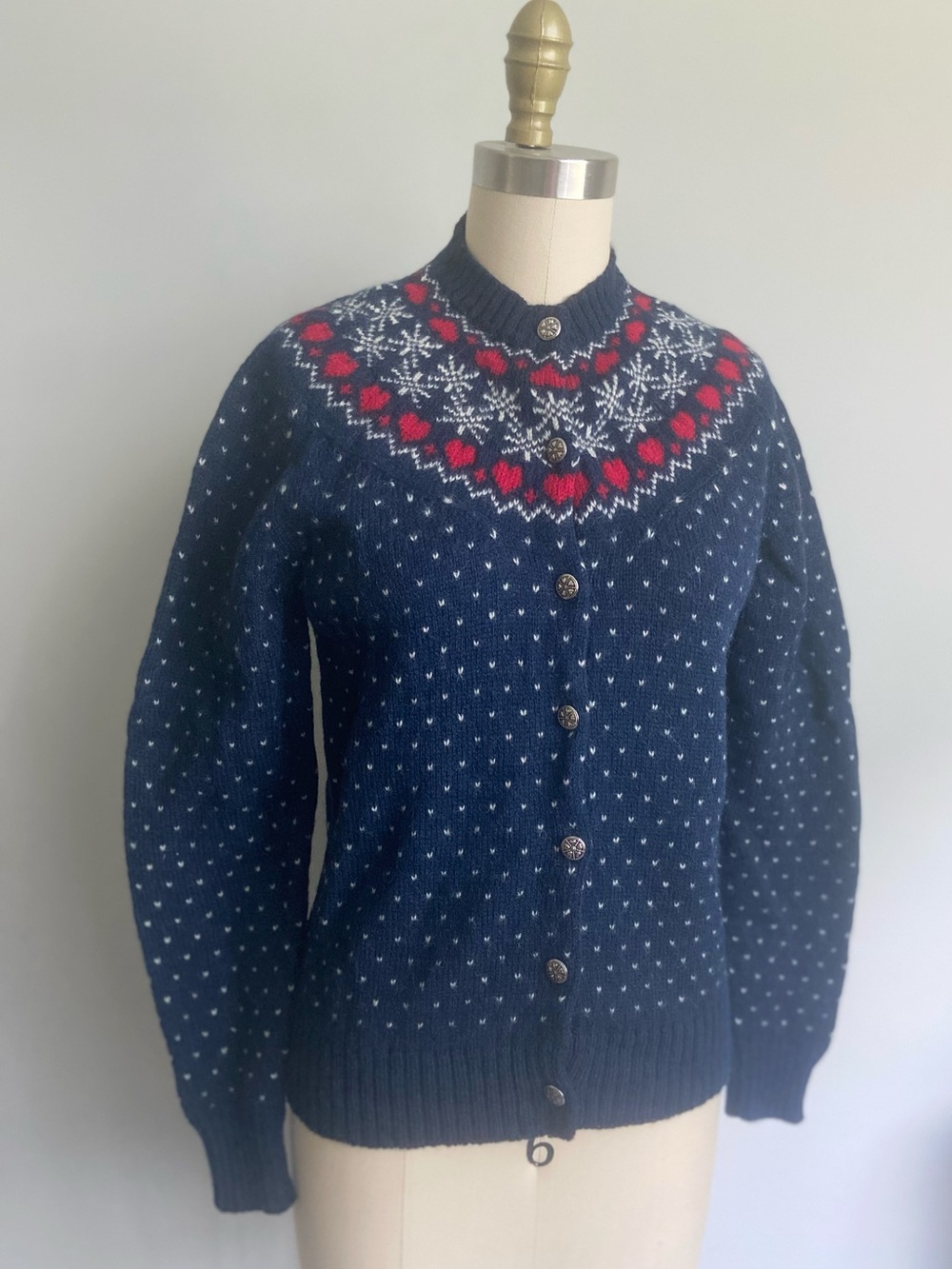 Vintage Navy hearts Fair Isle Button-Up Sweater Cardigan women medium small 80s